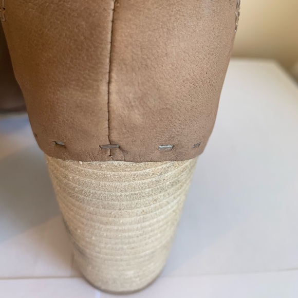 Dolce Vita Tan Taupe Suede Women Peep Toe Ankle Boot Mule  10 - Picture 8 of 13